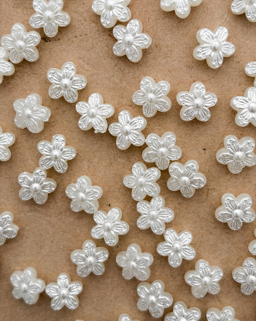 2.0 pearl flower beads - 25 grams