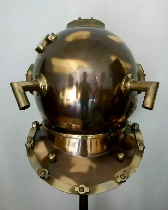 Premium Quality Scuba Diving Helmet for Collectors and Gifts