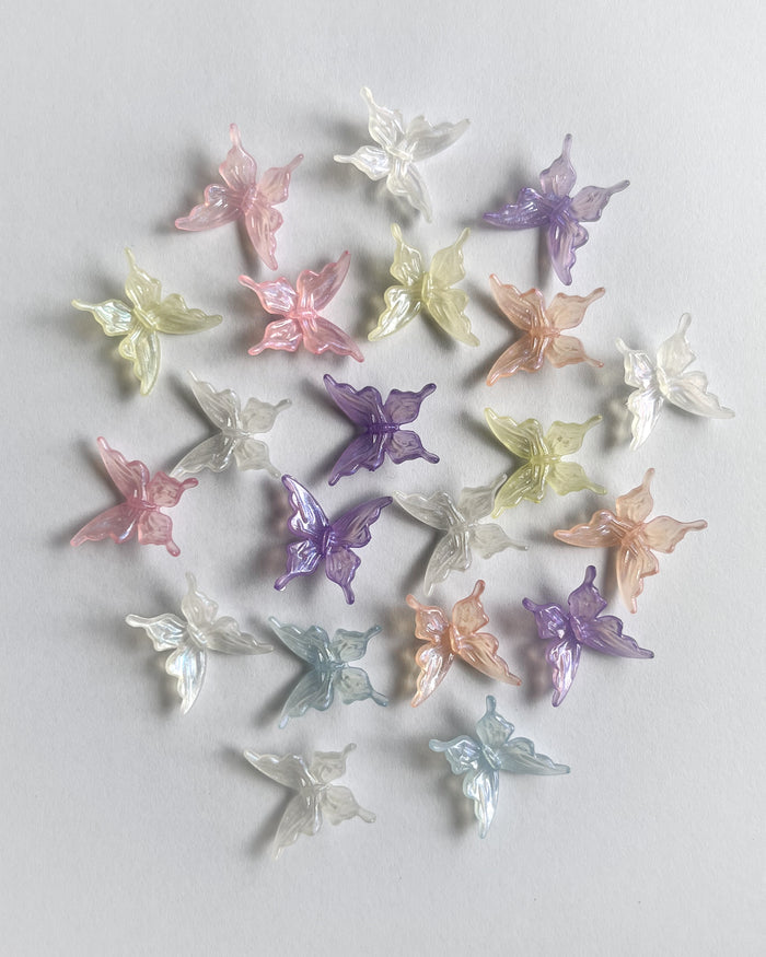 Butterfly beads // 50 grams