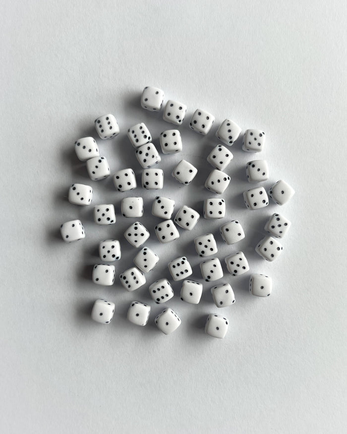 Dice beads // 25 grams