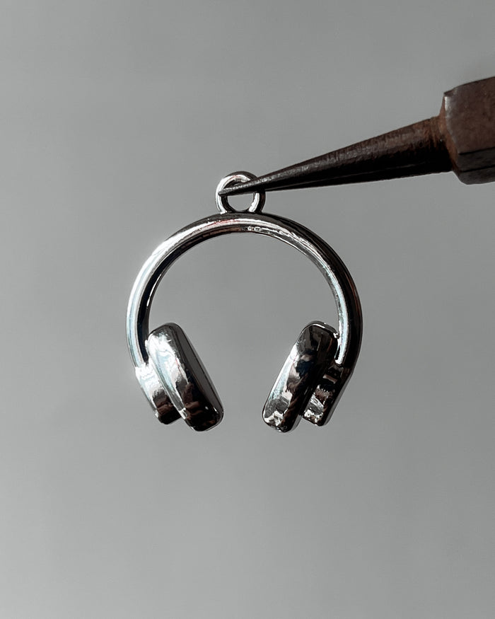 Headphone charm