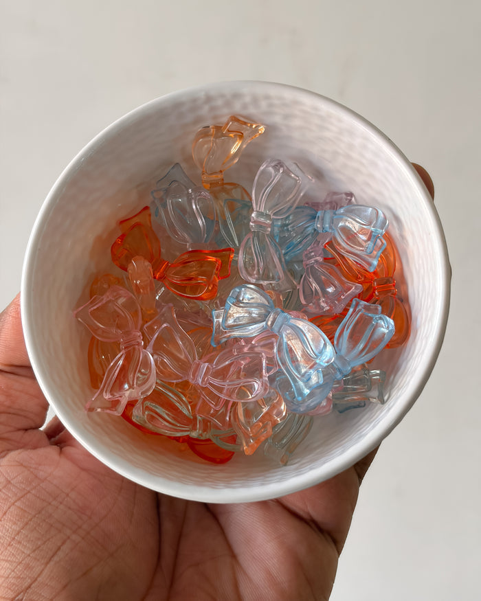 Multicoloured bow beads - 50 grams