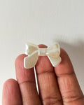 Pearl bow : 1  // 50 gms pack