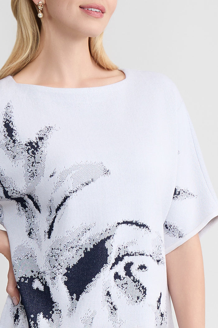 Plus Size Abstract Print Soft Knit Tunic, White/Indigo | Ming Wang