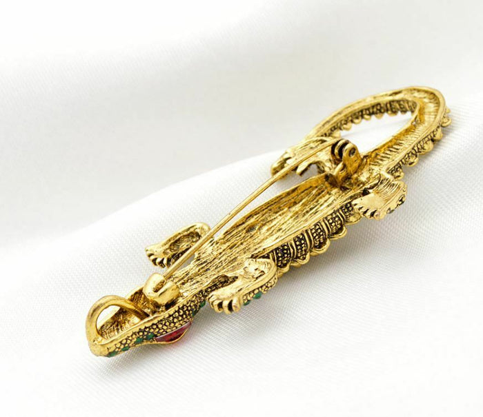 Stunning Vintage Look Gold Plated Green Crocodile Design Brooch Broach Pin B47