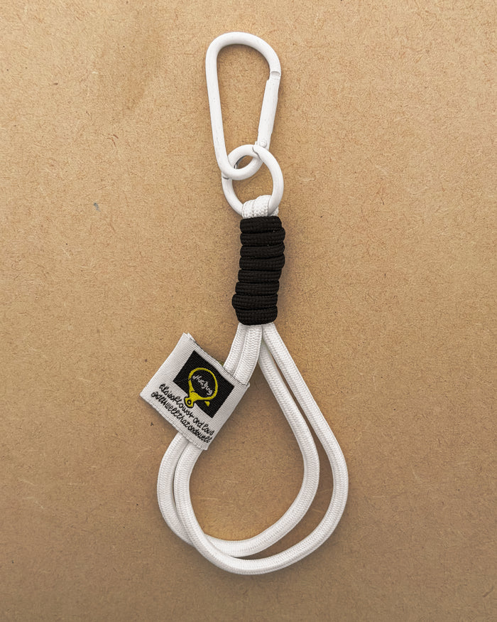 White keychain thread - 1 pc